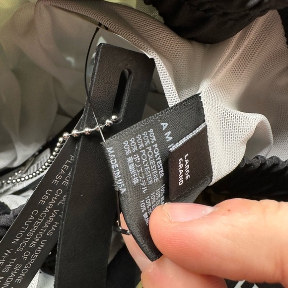 AMIRI Black Zig Zag Made in France Shorts - Picture 9 of 9